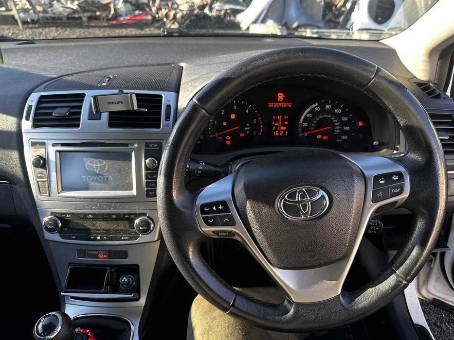 НА ЧАСТИ Toyota Avensis T27 Facelift 2013г. 2.0D-4D 124к.с
