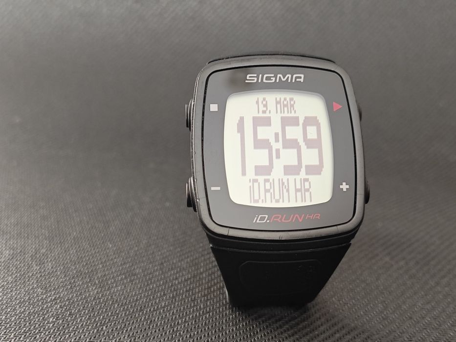 Часы SIGMA ID.RUN HR black