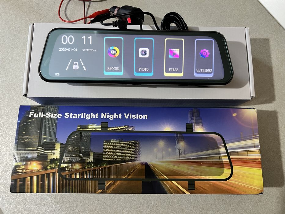 Camera de Bord tip oglinda 10 inch cu Touch screen si Camera marsarier