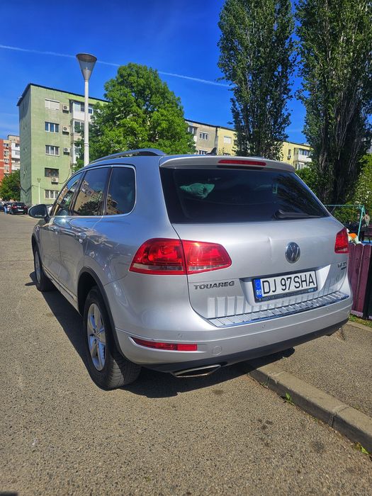 VOLKSWAGEN Touareg 2011 — imagine 4