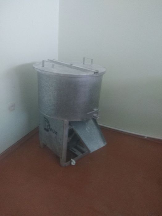 Ок канд опарати сотилади