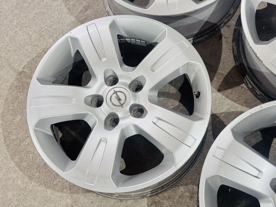 4бр ал Opel  Аntara Astra J ZefiraC  17цола оригинални