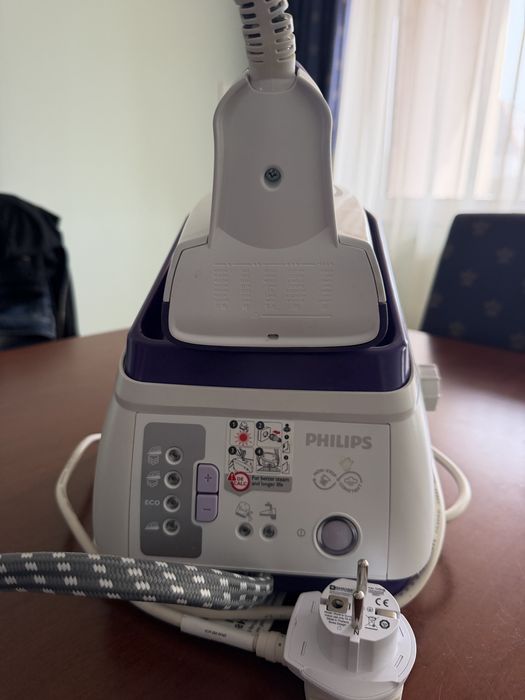 Philips GC8376/02 парна станция за гладене 1,4 л