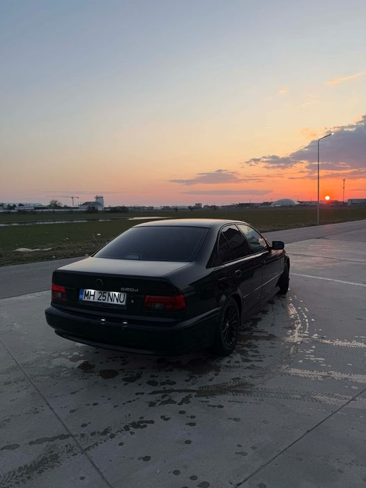 Vând BMW seria 5