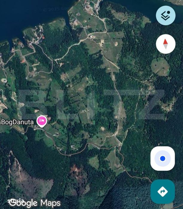 Teren intravilan 28 Ari zona Colibita