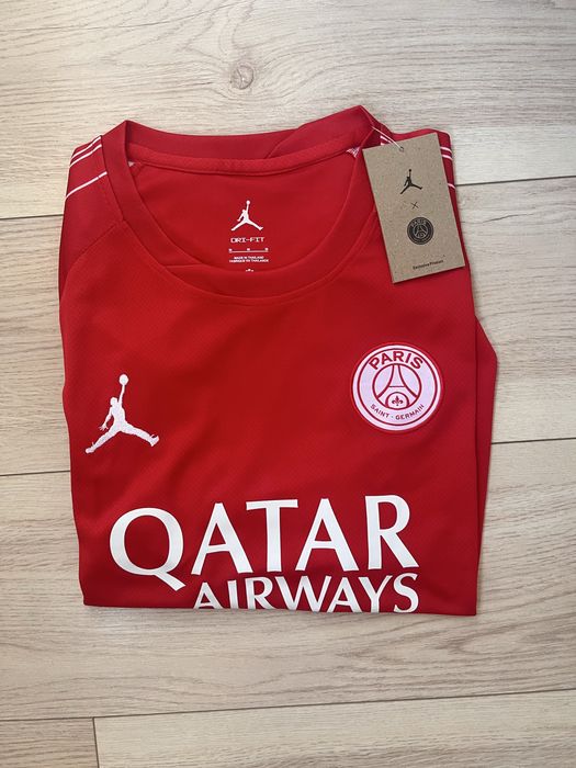 tricou psg x marcelo burlon