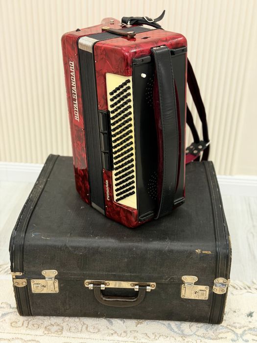 Бесқатарлы баян роял стандард