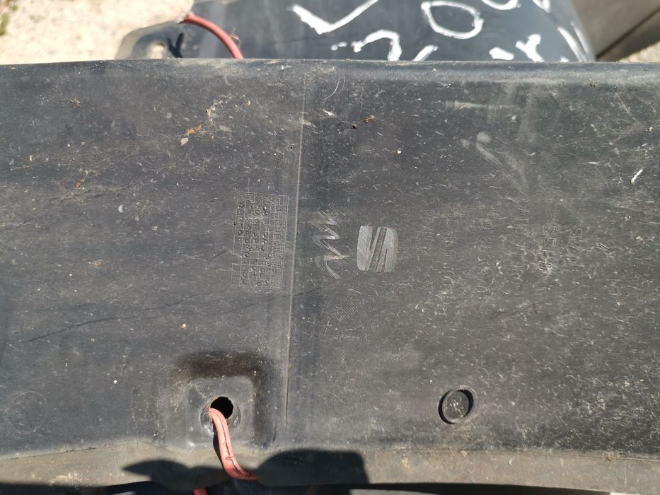 Десен преден подкалник за Сеат Леон 1P 2005- 2012 г.