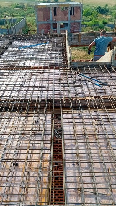Echipa - Executam lucrări de construcții!!!
