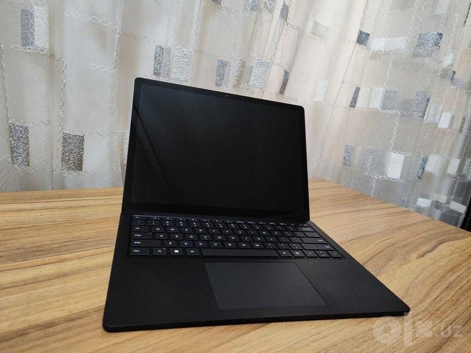 Microsoft Surface Laptop 5