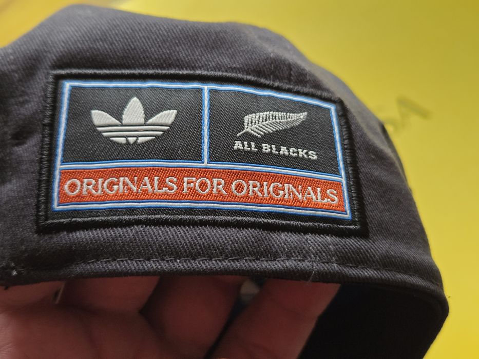 Sapca Trucker Adidas Originals All Blacks Rugby (New Zealand) . NOU.