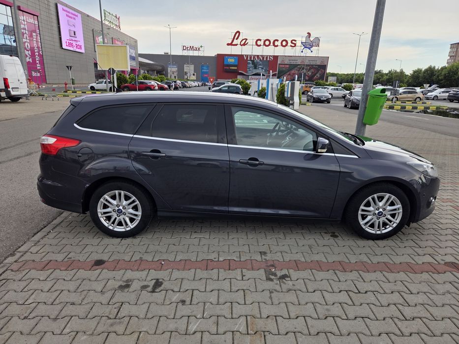 FORD Focus 2013 — imagine 2
