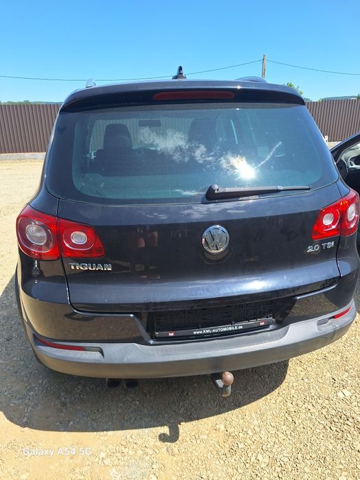 Dezmembrez VW Tiguan R-line 2010 2.0 tfsi CAW cod culoare LC9X