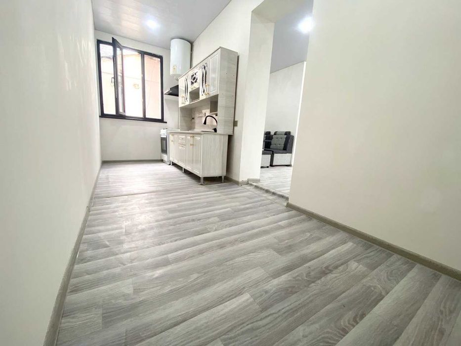 СРОЧНО продается 3/2/2 балкон 2х6 ориентир супермаркет Магнит