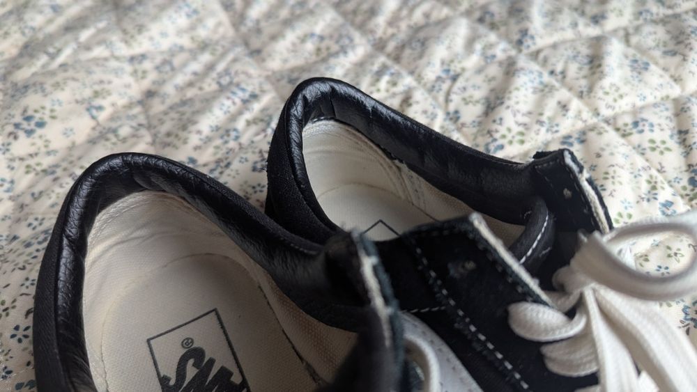 Ниски кецове Vans