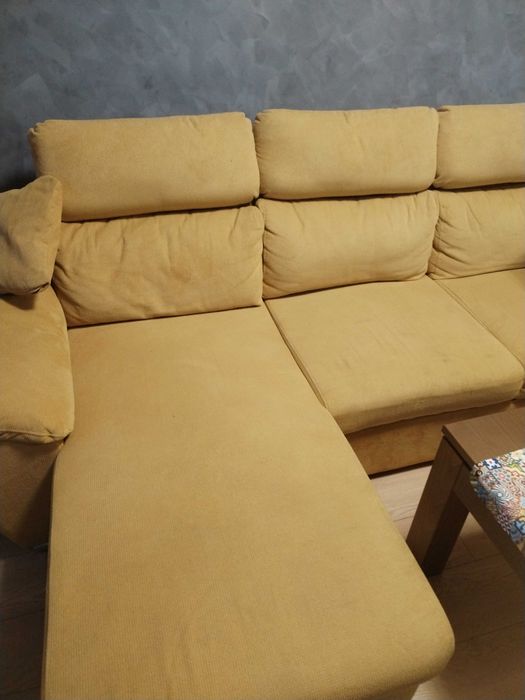 Продава Разтегателен диван