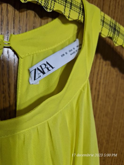 Rochie plasată,  superbă, Zara