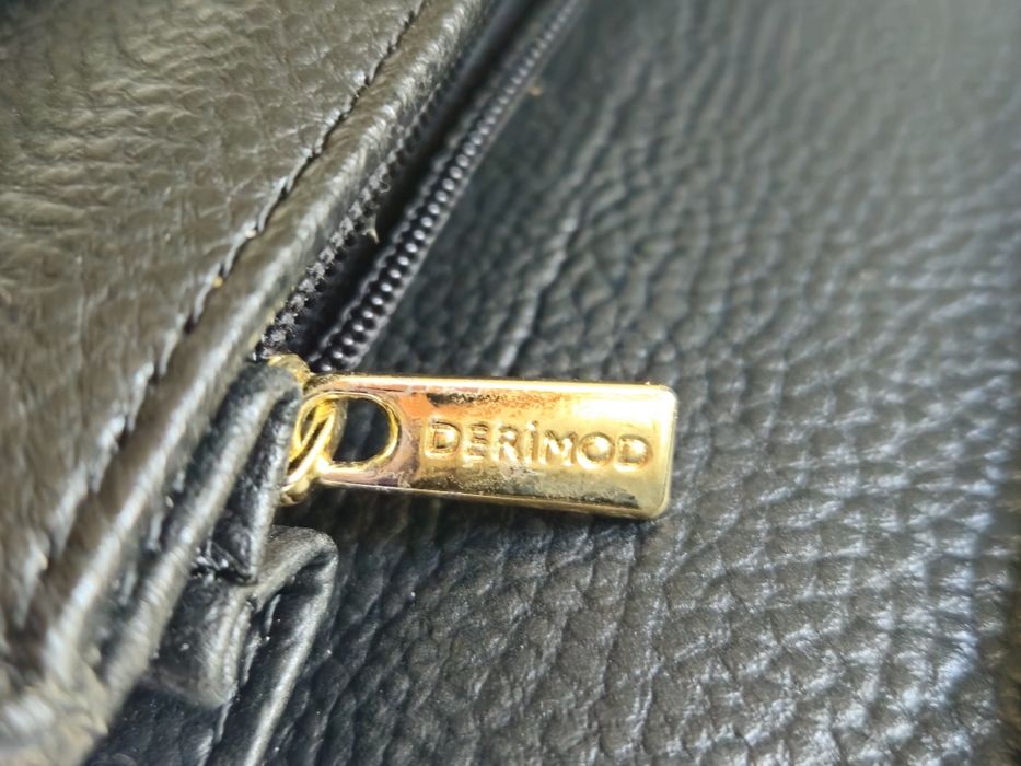 Дамско портмоне Derimod