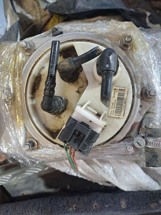 Резервоар Opel Meriva