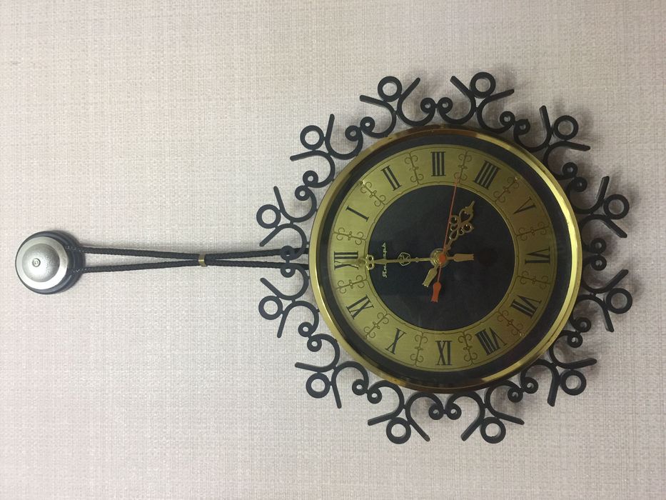 Продаются Часы Янтарь СССР в хорошем состоянии.