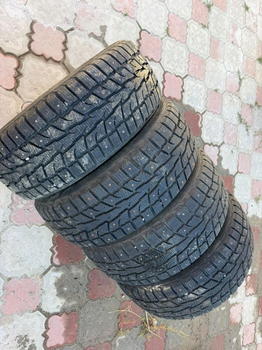 Продам зимние шины
