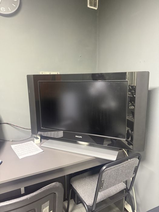 Телевизор Philips 95 см (37″), рабочий