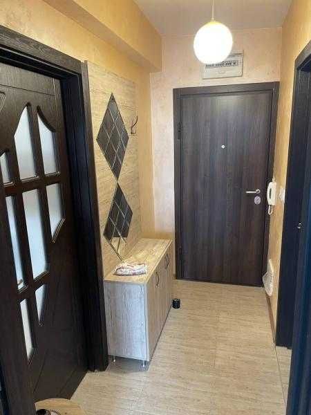 Напълно обзаведен двустаен апартамент във Възраждане