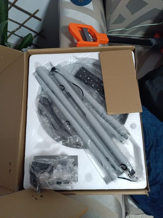 Lampa de podea led