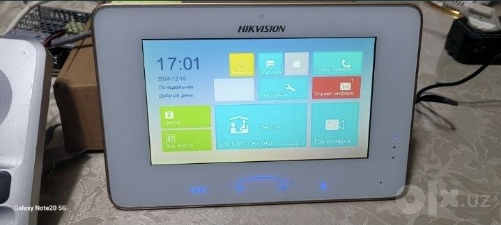 IP домофон Hikvision.
