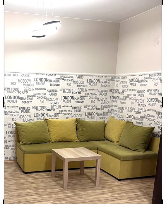 Диван в отлично състояние