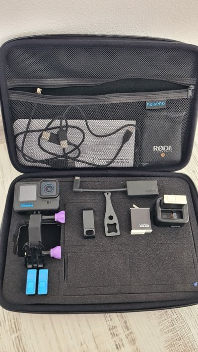 GoPro Hero 10 Black + 4 baterii, adaptor microfon