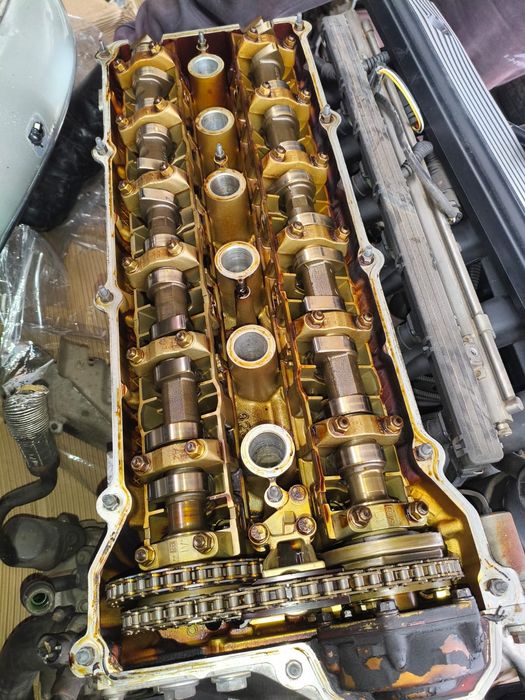 Продам двигатель М 52 2,5 привозной