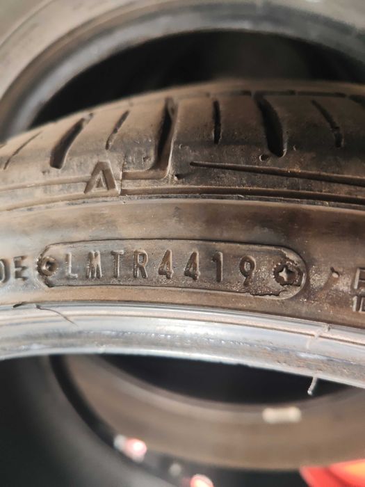 2бр. летни гуми 225/35/19 Sumitomo