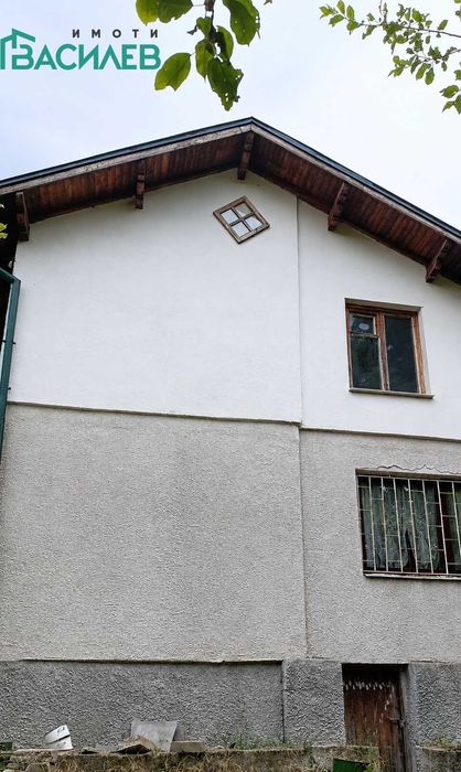 Продава КЪЩА област Перник, с. Драгичево