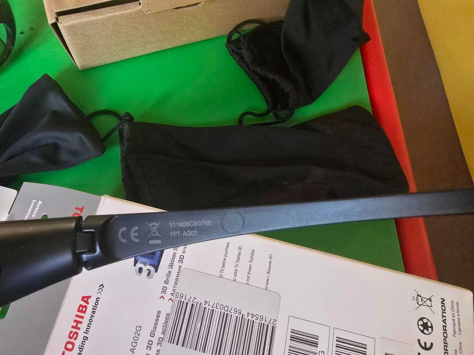 3D очила TOSHIBA