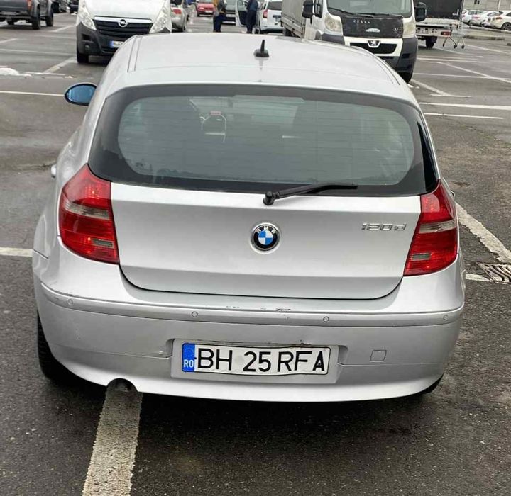 Vând BMW seria 1 2007