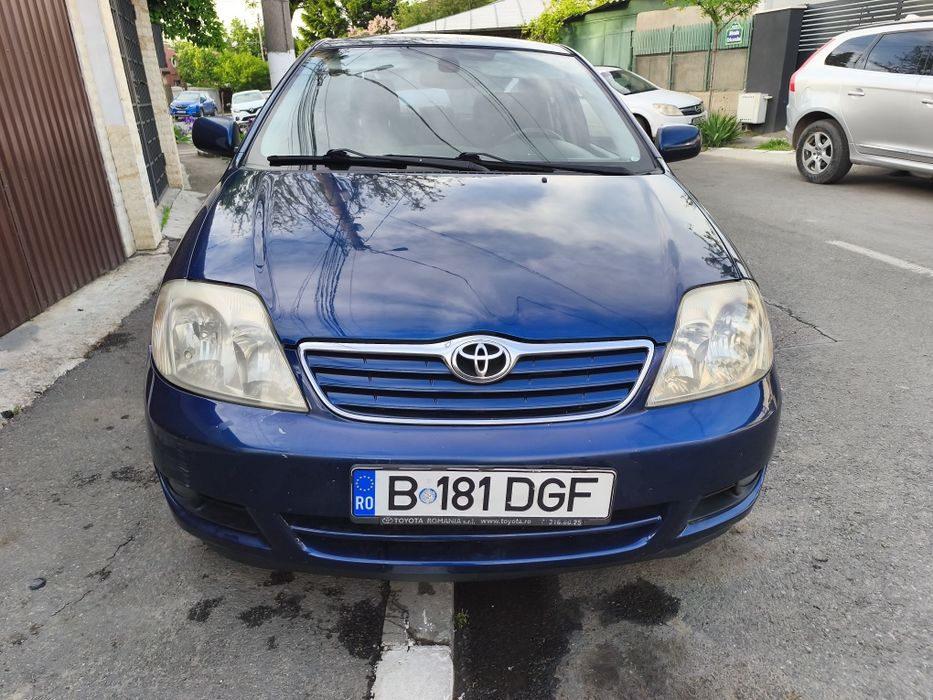 TOYOTA Corolla