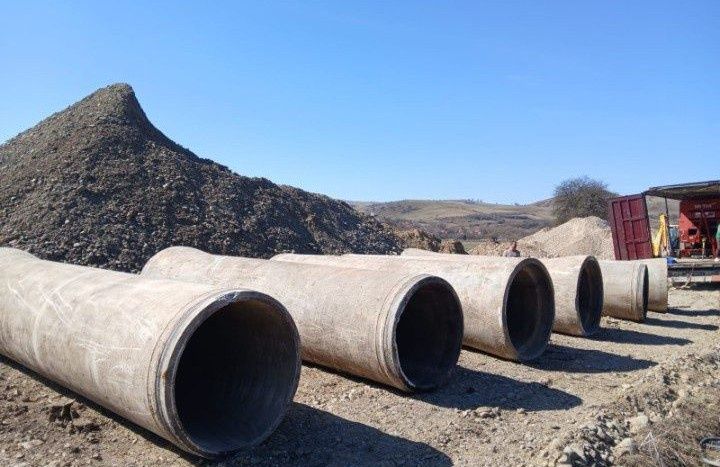 Vând tuburi din beton premo
