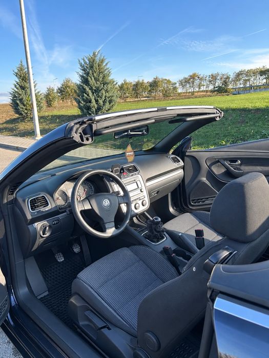 Volkswagen Eos
