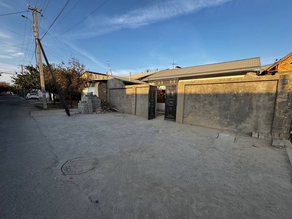 Алмазарский район Чукурсой махалля Шифокорлар домик 1,2 сотки