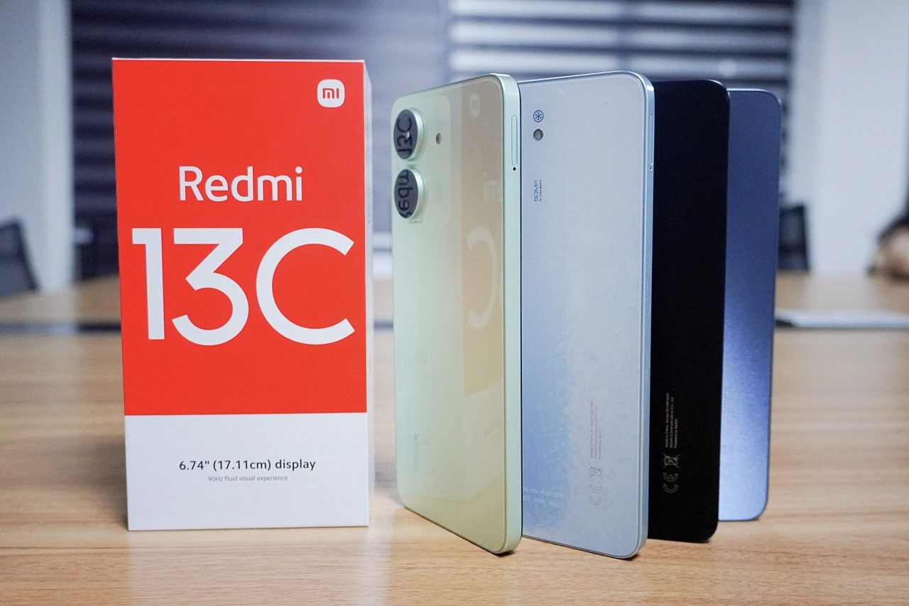 Новый Запечатанный Redmi 13C 128gb: 53 000 тг. - Мобильные телефоны /  смартфоны Атырау на Olx