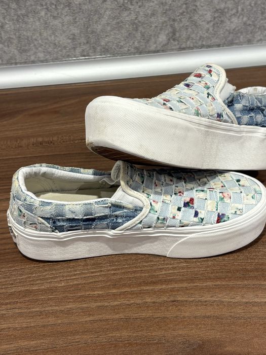 Женски обувки vans