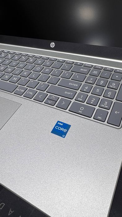 Hp Laptop core i3