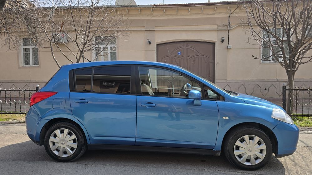 Nissan tiida sotiladi Срочно!