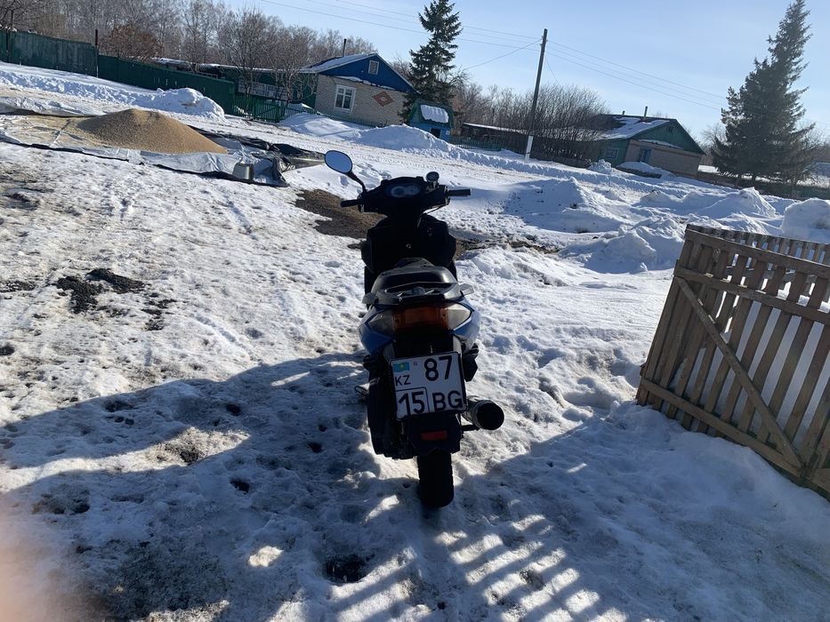 Продам скутер 150 кубов