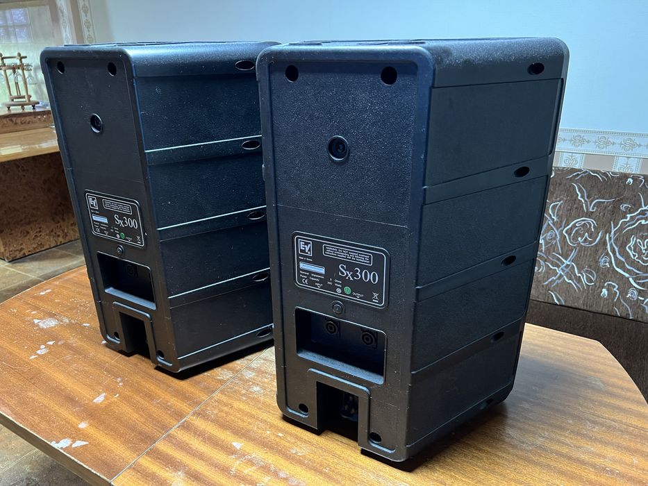 Electro Voice SX300-Като Нови!