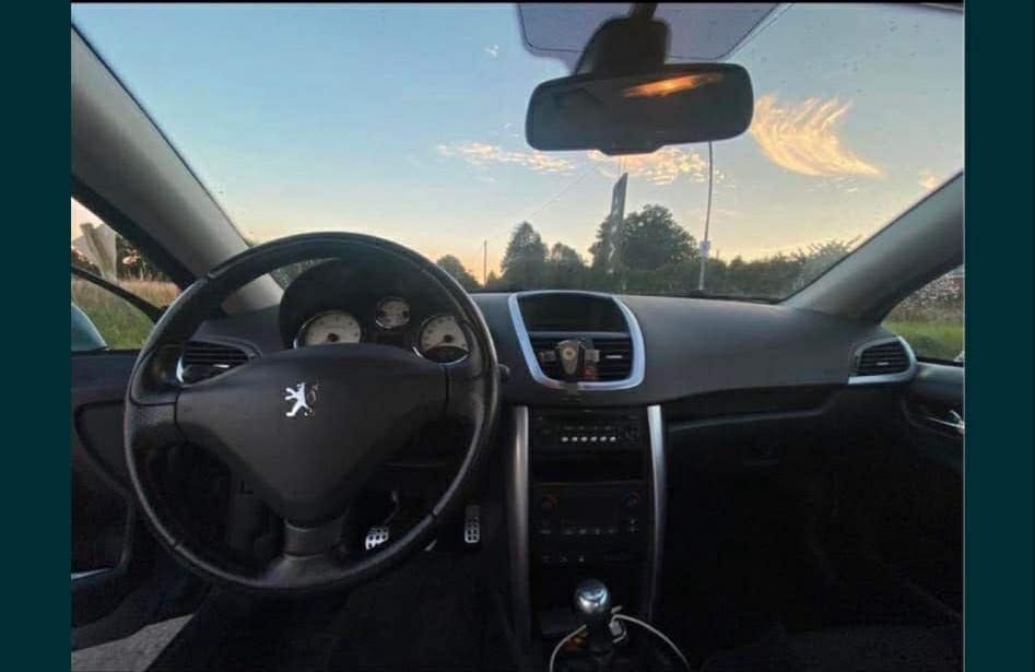 Vand peugeot 207cc