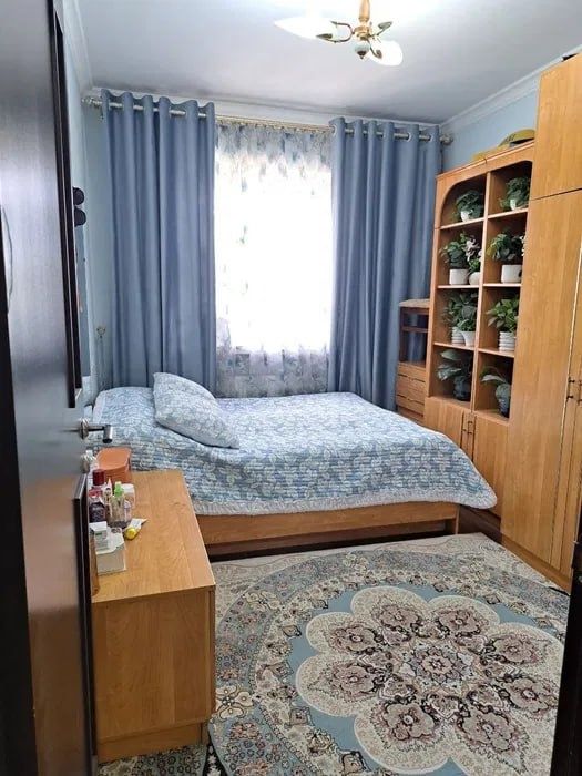 Сергели 5А 3/3/7 58 м² 2-станция Метро продаётся квартира