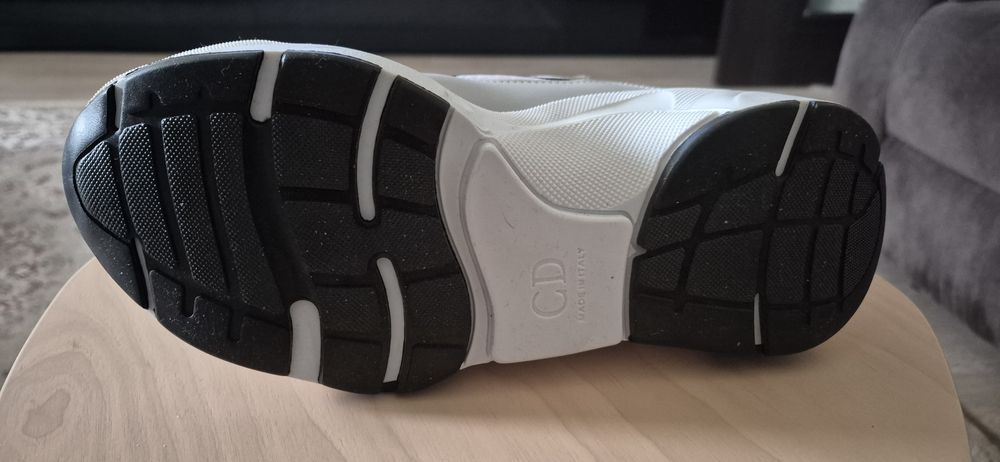 Adidași originali noi/ CHRISTIAN DIOR/ mărimea 39 - model 2025