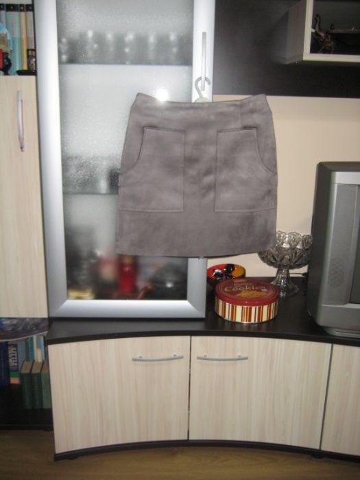 Сива пола Atmosphere